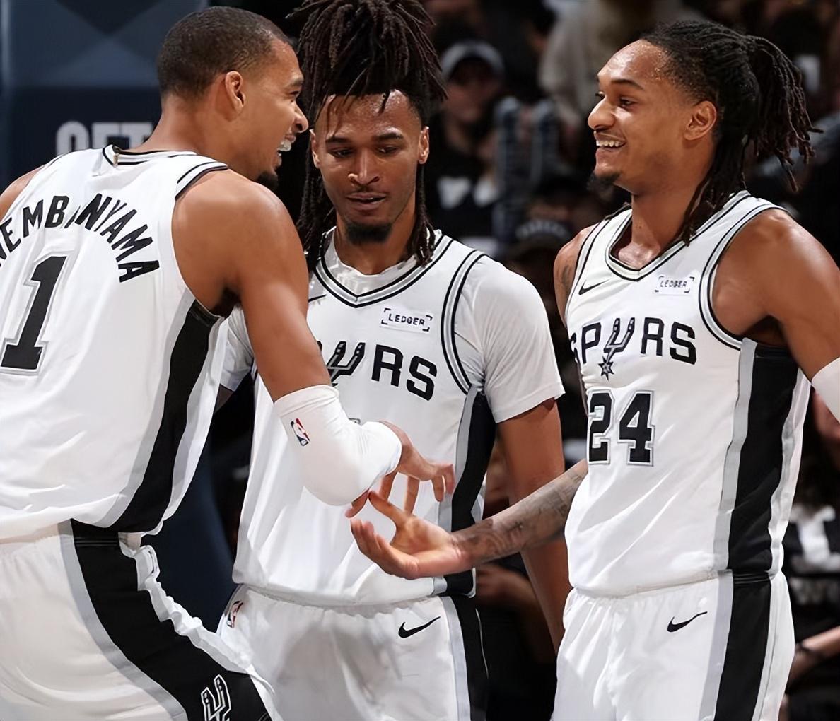 开云官网-随着马刺7分险胜，尼克斯夺赛点，NBA季后赛最新排名出炉！